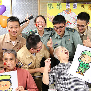 國防部政治教育訓練中心關懷長輩